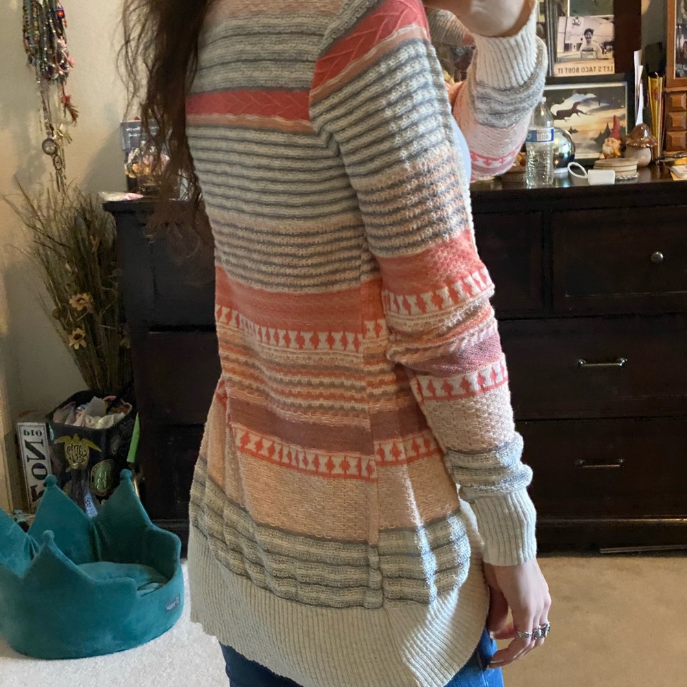 Beachy Vibes 🌊 Cardigan!